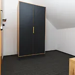 Akwawit レシュノ