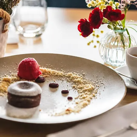 Отель Akwawit Лешно