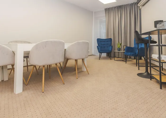 Ξενοδοχείο Akwawit Leszno (Greater Poland)